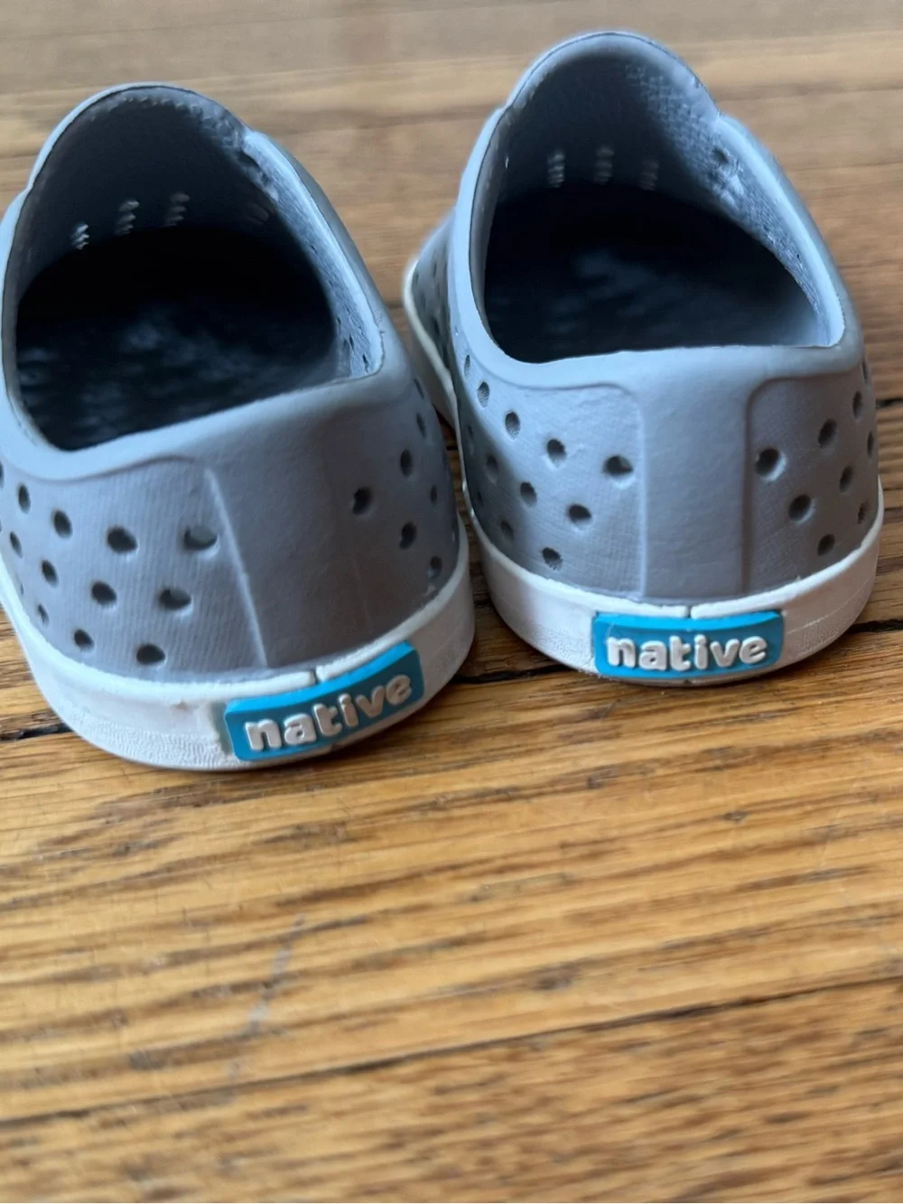 Native Shoes Kids Light Gray Jefferson - Size 4